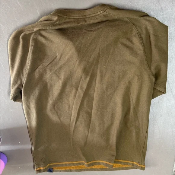 L.L. Bean Olive Henley Shirt M reg - Picture 4 of 9